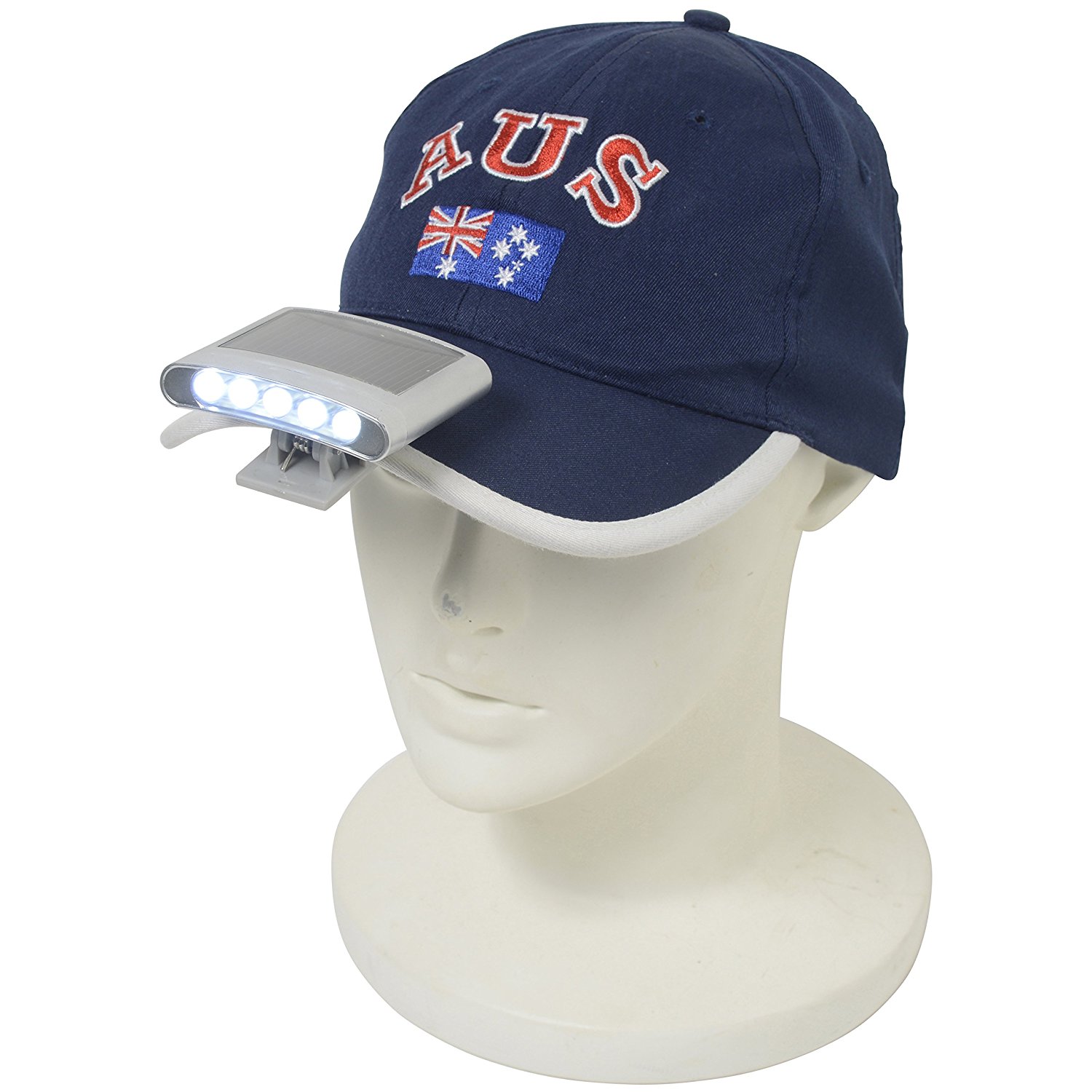 登山での必需品であるヘッドライト帽子に付けるタイプも多くあります。｜マウンテンシティメディア