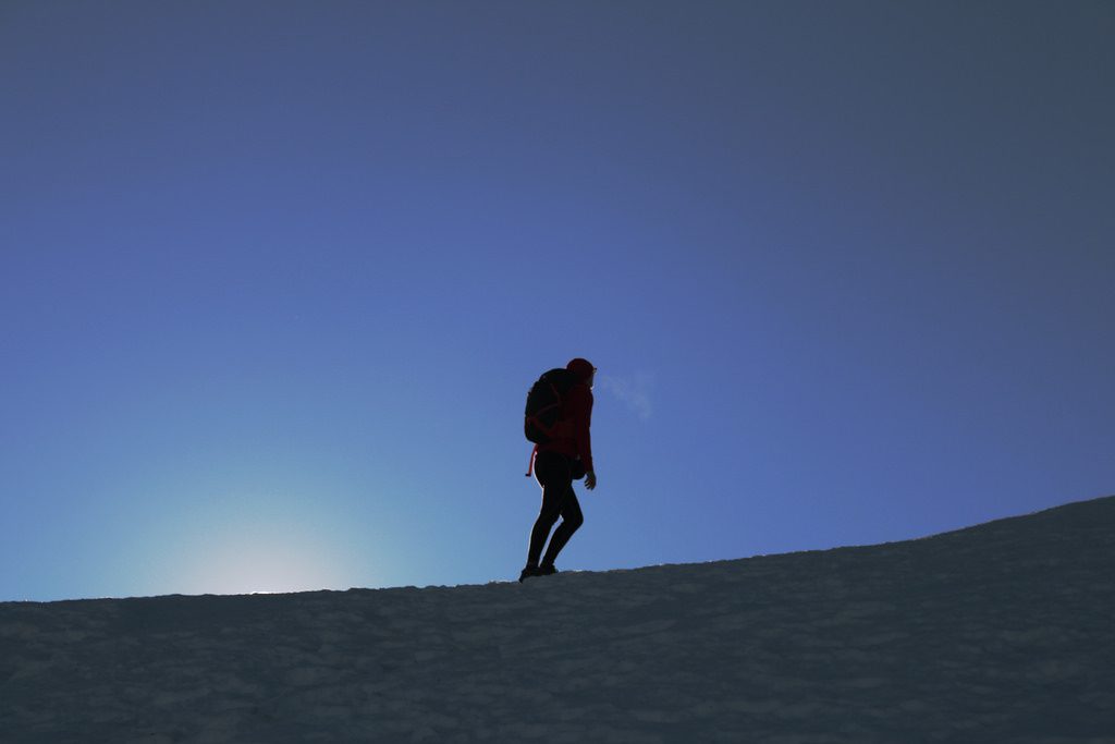 ハードシェルの選び方とおすすめ 雪山登山に使えるウェアはどれ マウンテンシティメディア